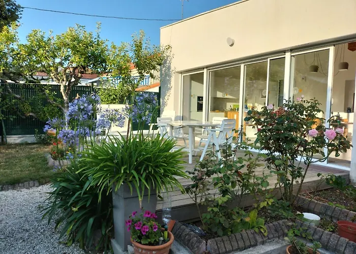 Le Paradou By Interhome Hébergement de vacances